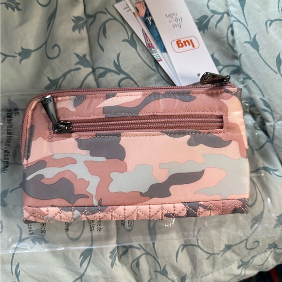 Lug Tram wallet in Camo Rose - Picture 2 of 7